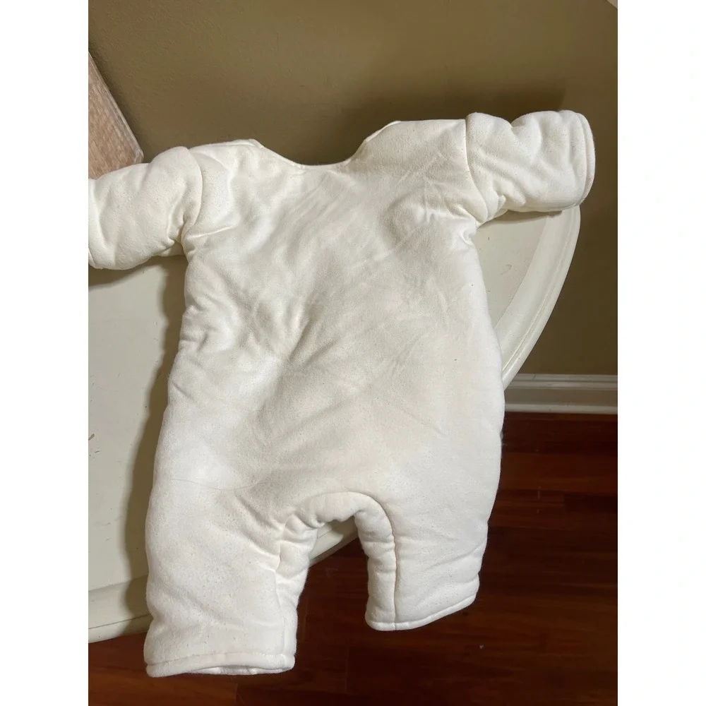 Baby Merlin Magic Sleepsuit Small 3-6 Months 12-18 lbs Cream Cotton Transition
